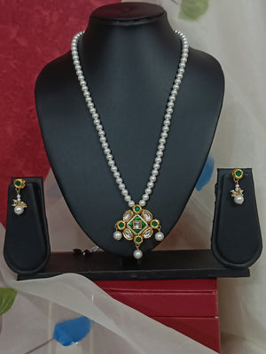 Meenakari Neck Piece with Moti