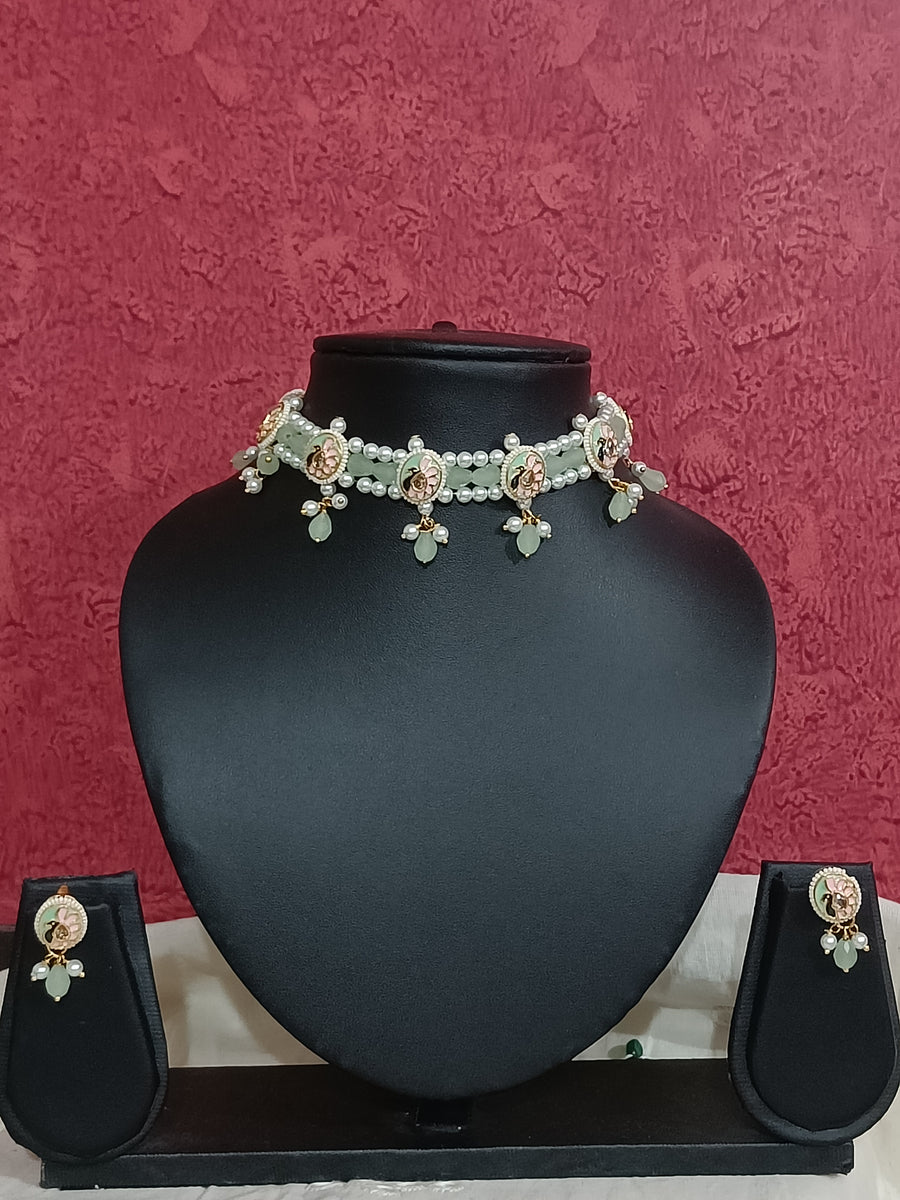 Kundan Neck Piece Set