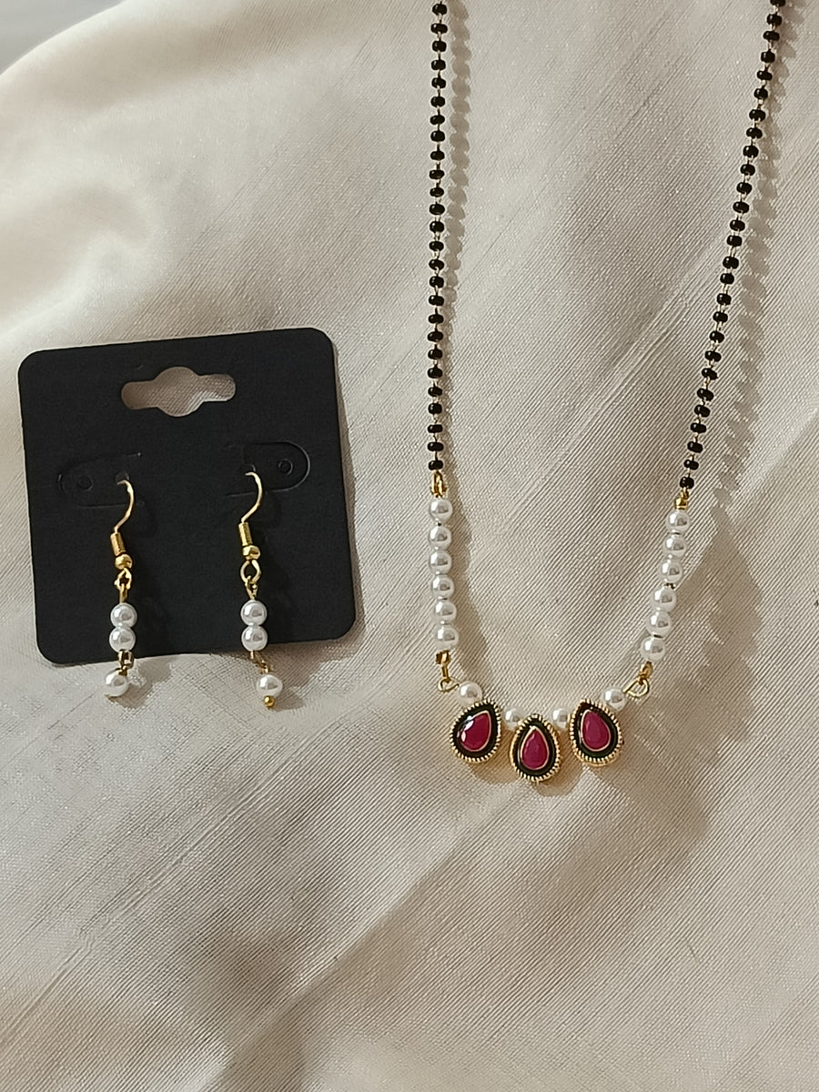 Short Single Layered Mangalsutra Set