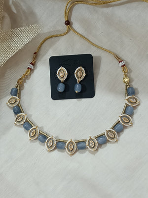Kundan Neck Piece Set