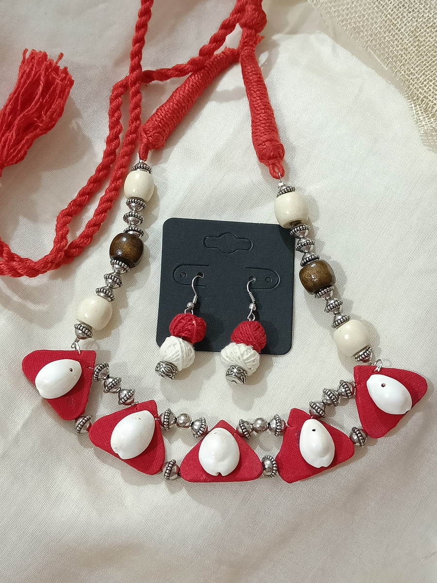 Fabric Neckpiece Set