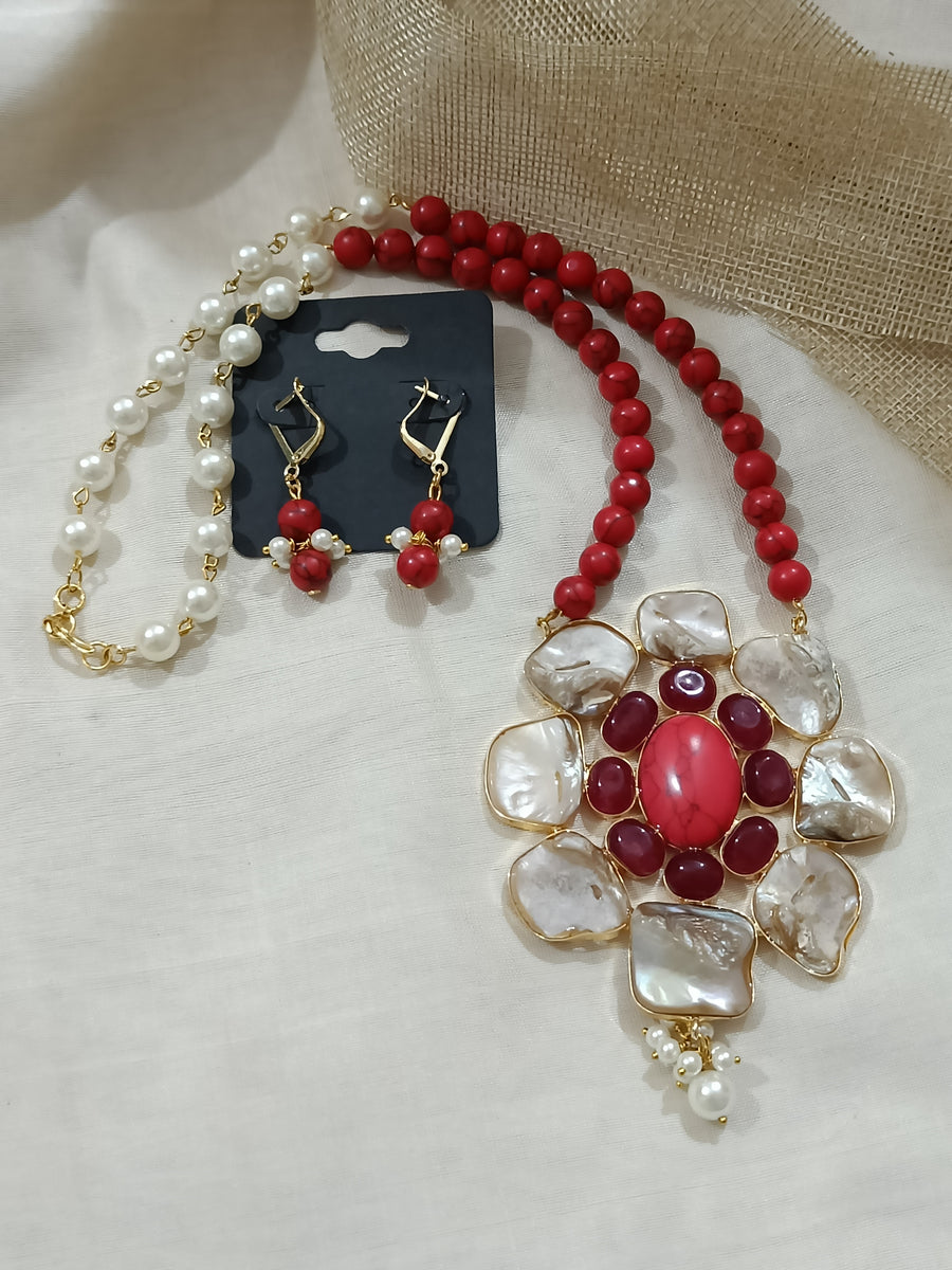 Beaded Neck Piece Set