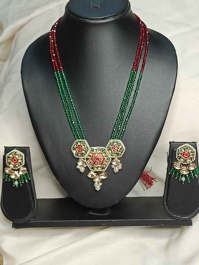 Kundan jewellery