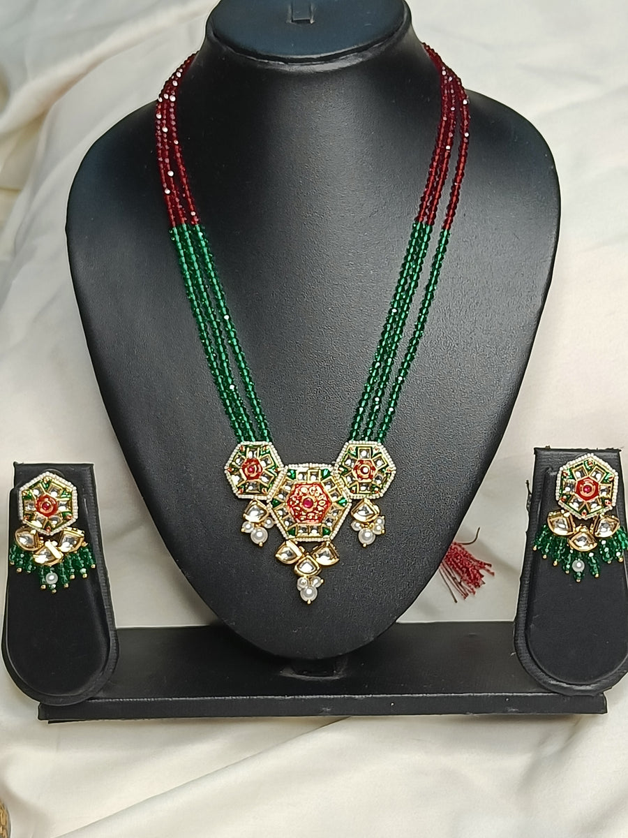Kundan jewellery