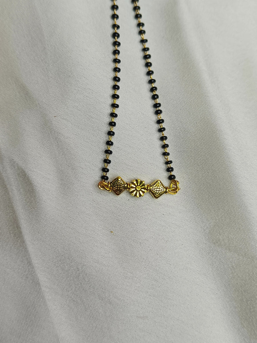 Simple Singal Layer Mangalsutra
